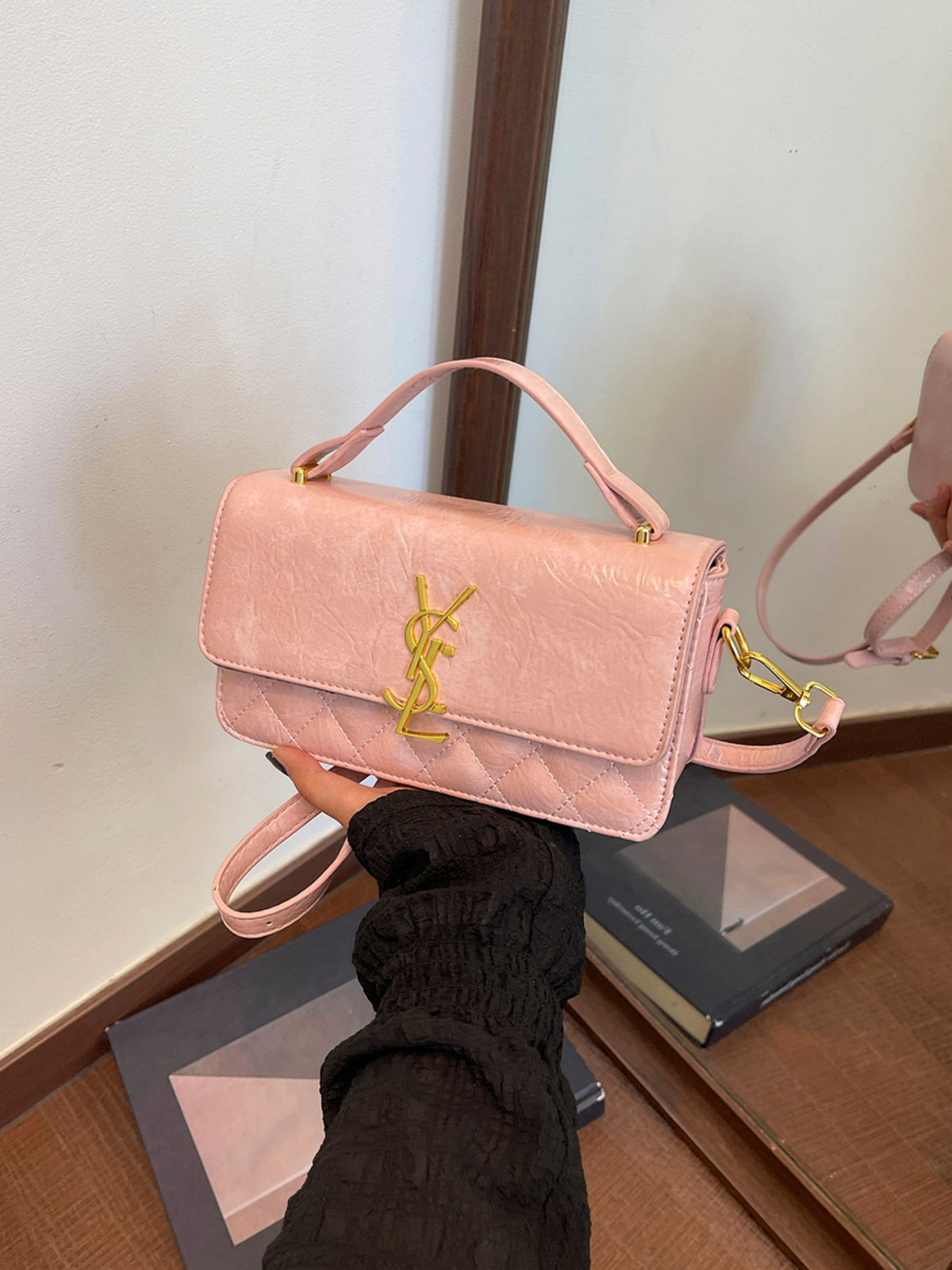Modern Chic All-Season PU/Artificial Leather/Microfiber Leather Women's Crossbody Bags Box Bags | Color: Pink | Image 3