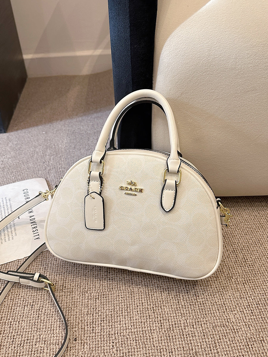 Modern Chic All-Season PU/Artificial Leather/Microfiber Leather Women's Handbags Other Bags | Color: White | Image 2