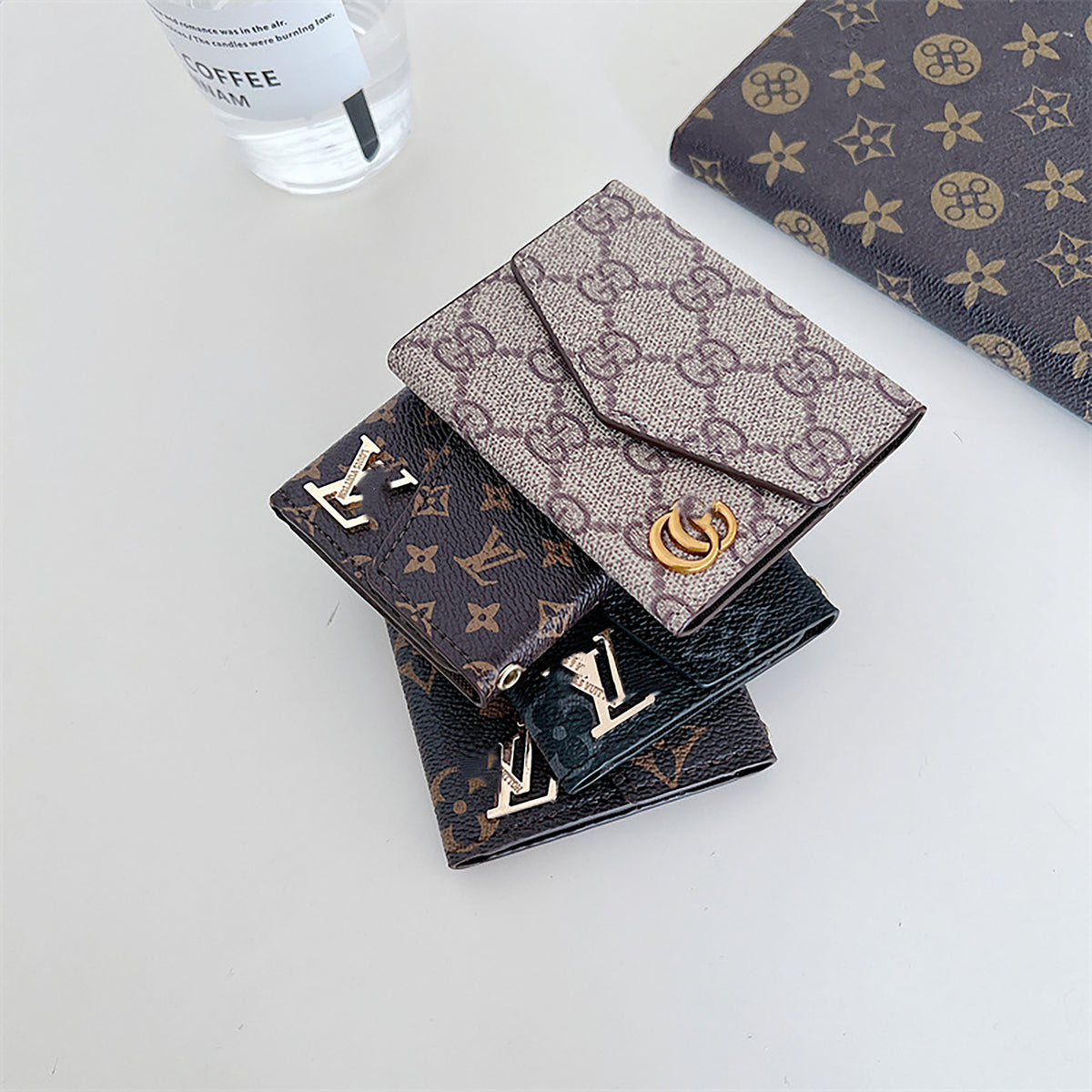 Modern Chic All-Season PU/Artificial Leather/Microfiber Leather, Cloth / Textile, Faux Fur Women's Functional Bags Purses/Wallet | Color: Style 3 | Image 2