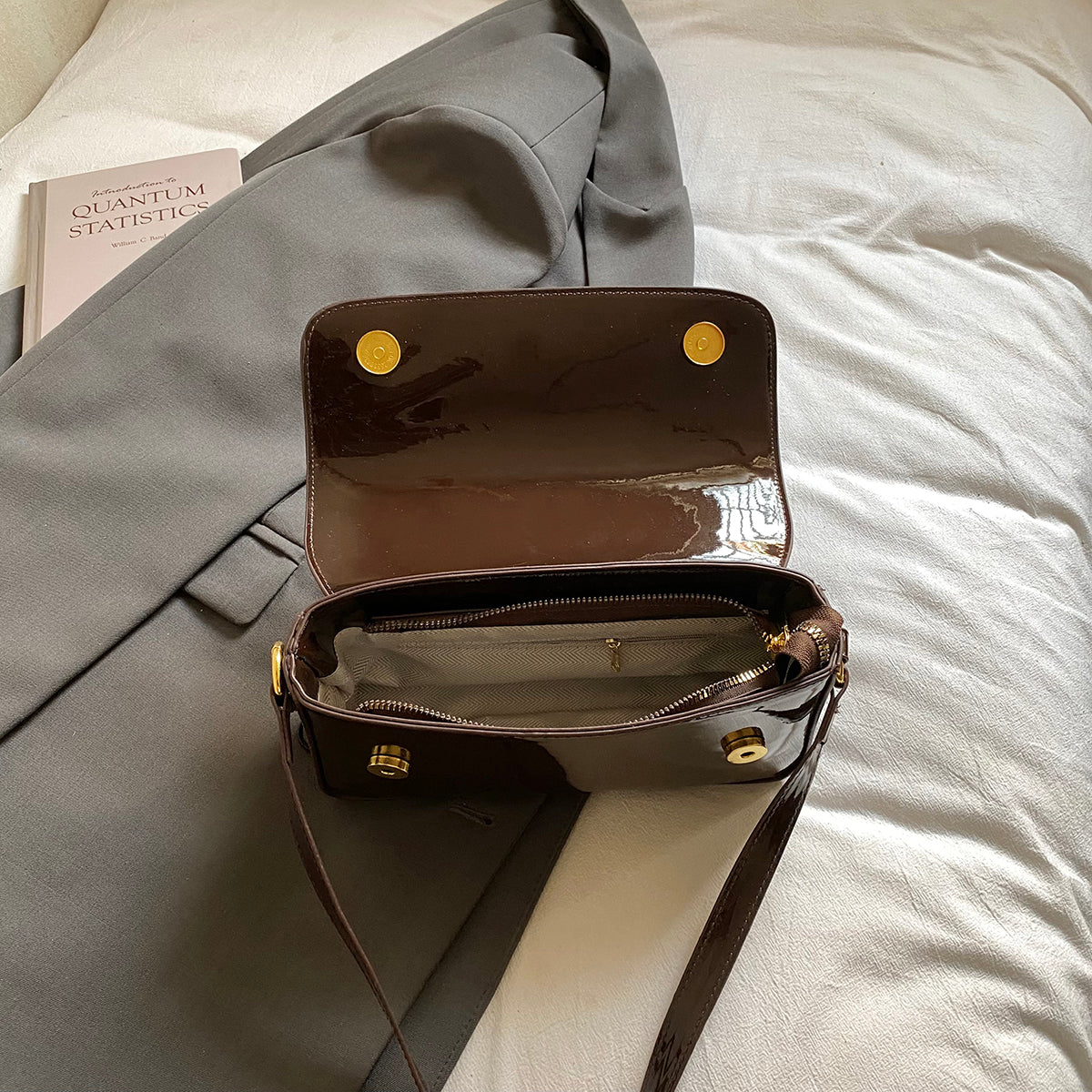 Modern Chic All-Season PU/Artificial Leather/Microfiber Leather Women's Handbags Other Bags | Color: Coffee | Image 2