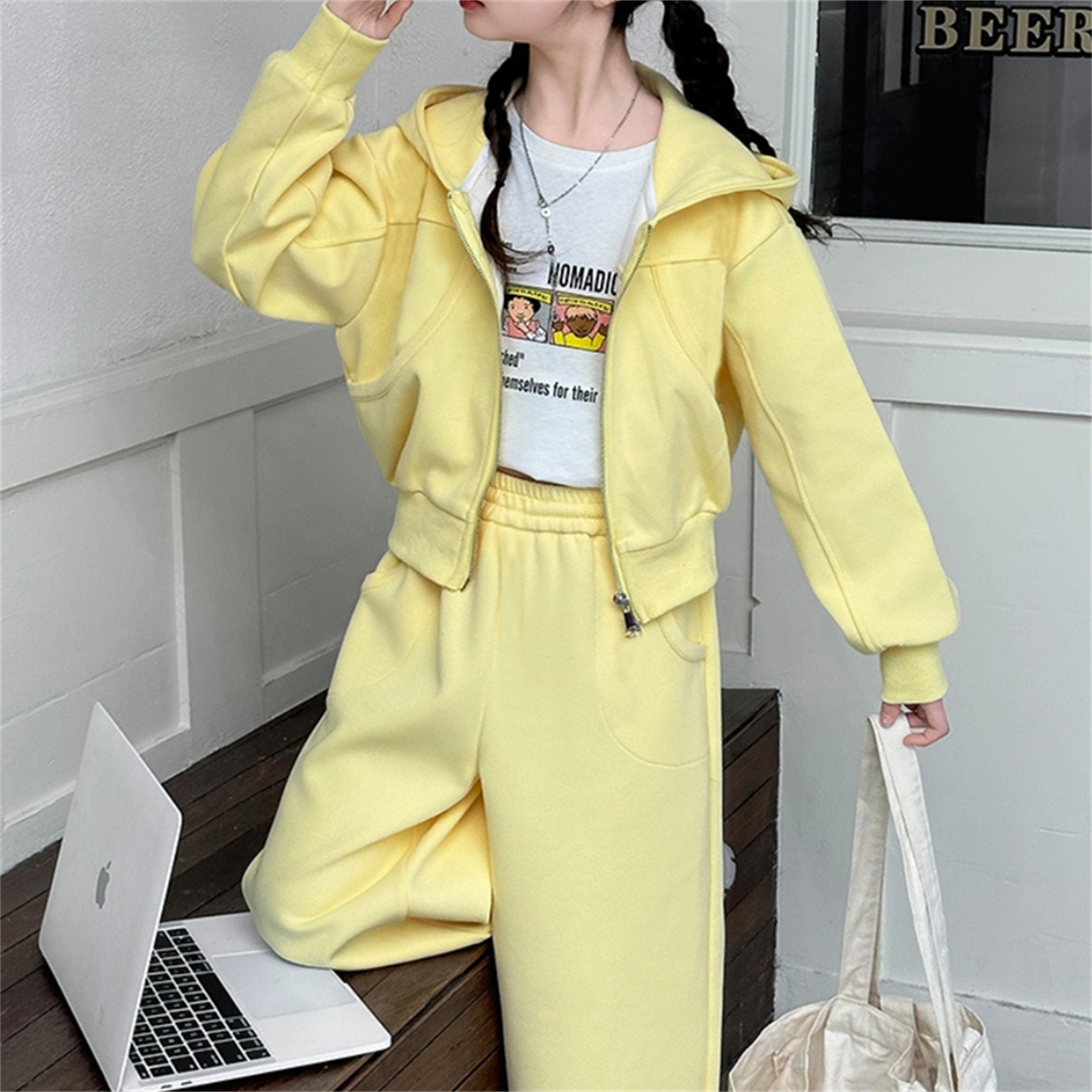 Casual Sporty Autumn 2-Piece Girls' Pants Suit, Ages 4-14 | Color: Yellow | Image 3