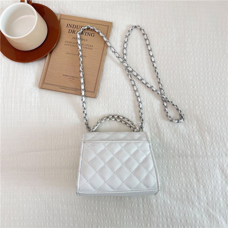 Modern Chic All-Season PU/Artificial Leather/Microfiber Leather Women's Handbags Other Bags | Color: White | Image 3
