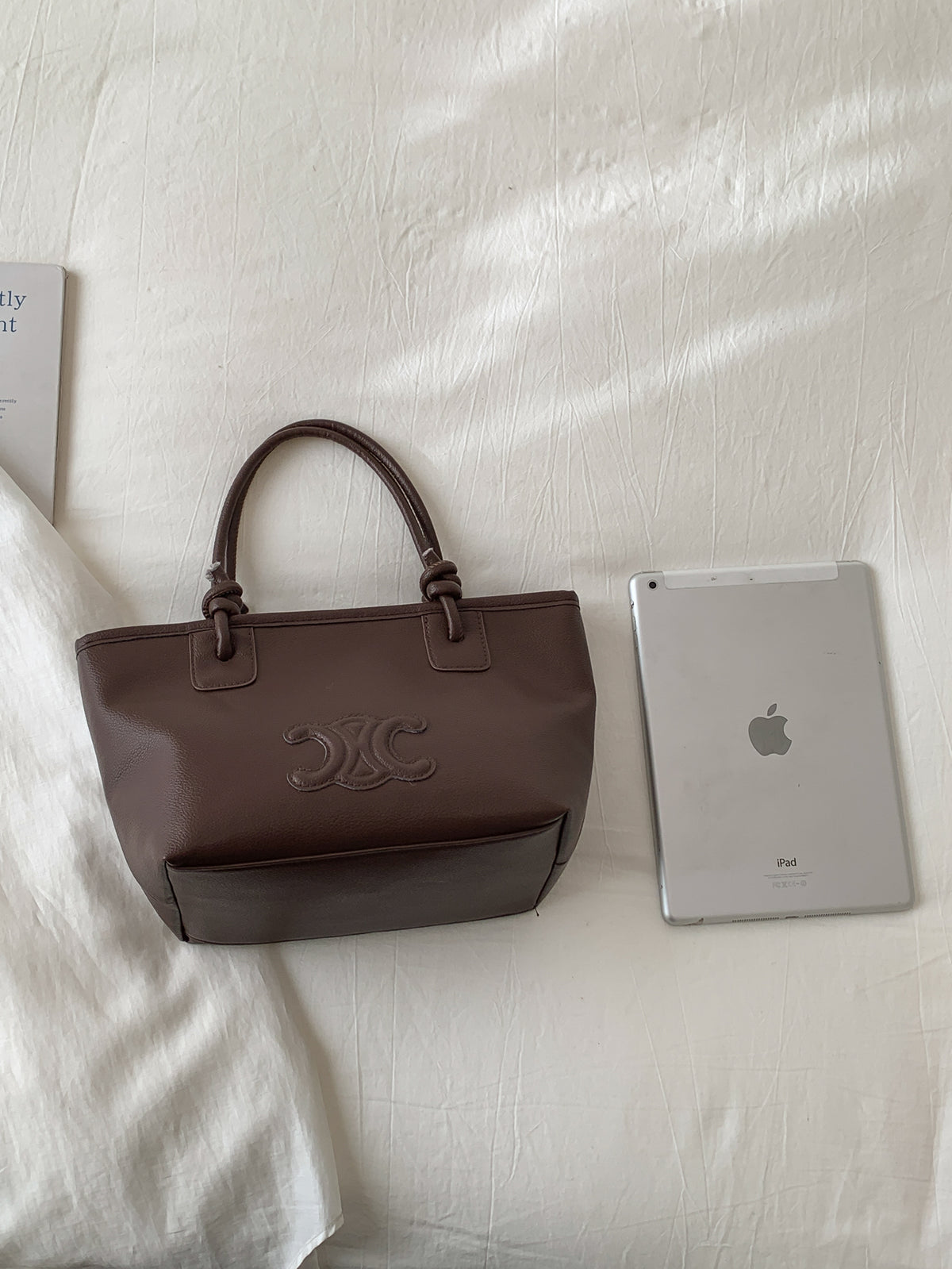 Modern Chic All-Season PU/Artificial Leather/Microfiber Leather Women's Handbags Tote Bags | Color: Coffee | Image 2