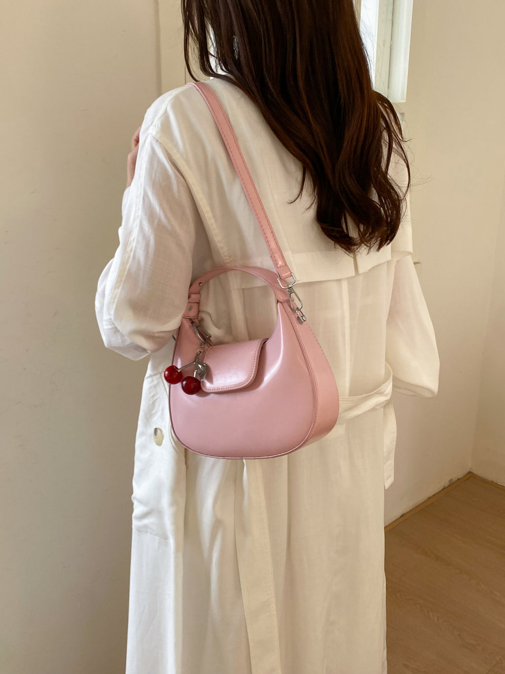 Modern Chic All-Season PU/Artificial Leather/Microfiber Leather Women's Shoulder Bags Other Bags | Color: Pink | Image 1