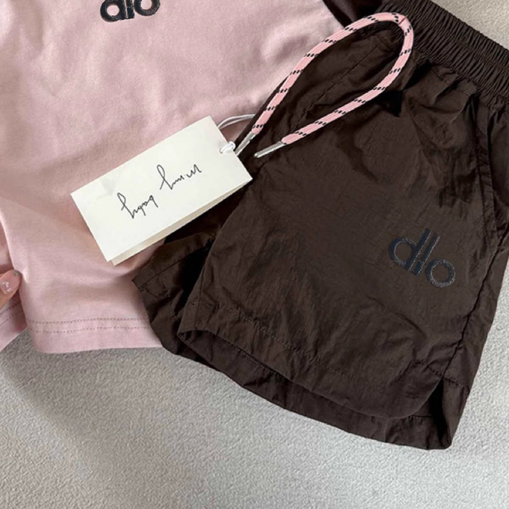 Modern Chic All-Season Casual Sporty Summer 2-Piece Unisex Kids' Pants Suit, Ages 2-9 | Color: Pink | Image 2