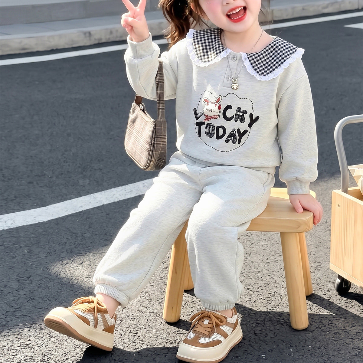Casual Sporty Autumn 2-Piece Girls' Pants Suit, Ages 2-9 | Color: Grey | Image 3