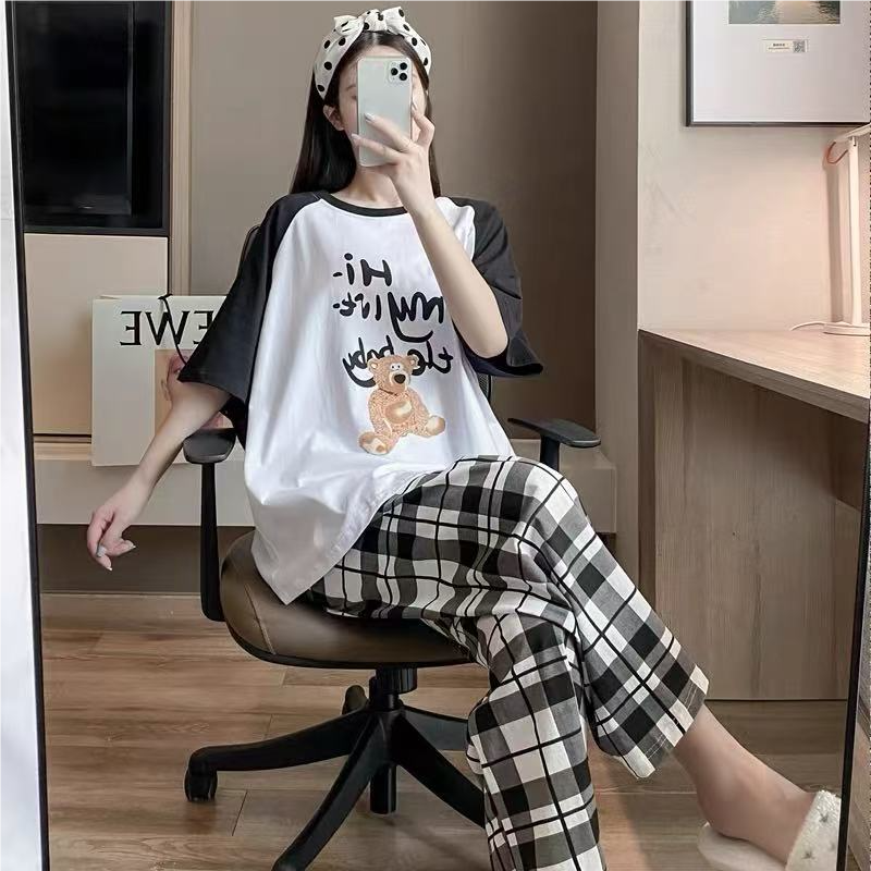 Modern Chic All-Season Sweet Feminine Summer 2 Pcs Women 's Short  Sleeve Sleep Set | Color: Style 2 | Image 1