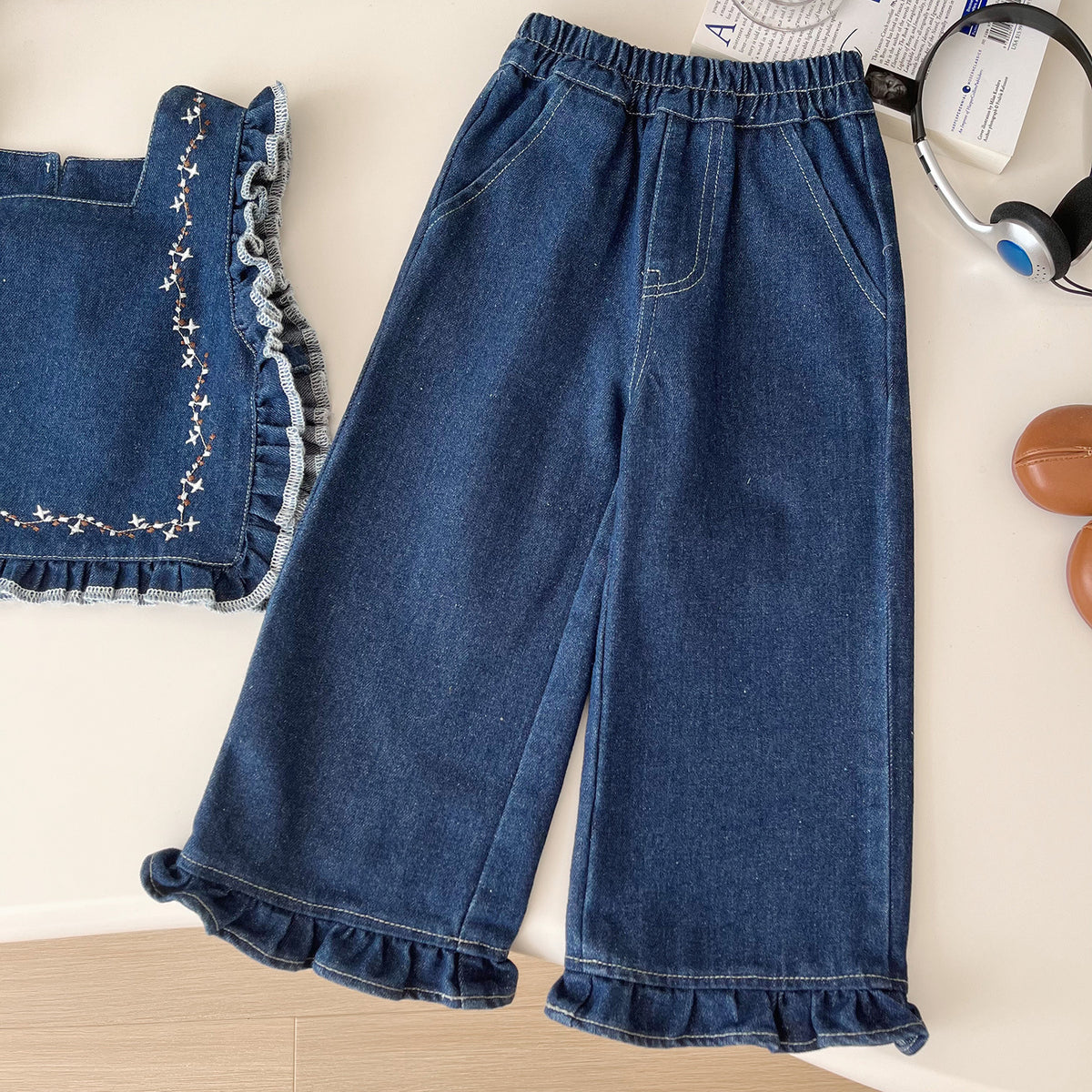 Casual Sporty Autumn 3-Piece Girls' Pants Suit, Ages 2-9 | Color: Blue | Image 3