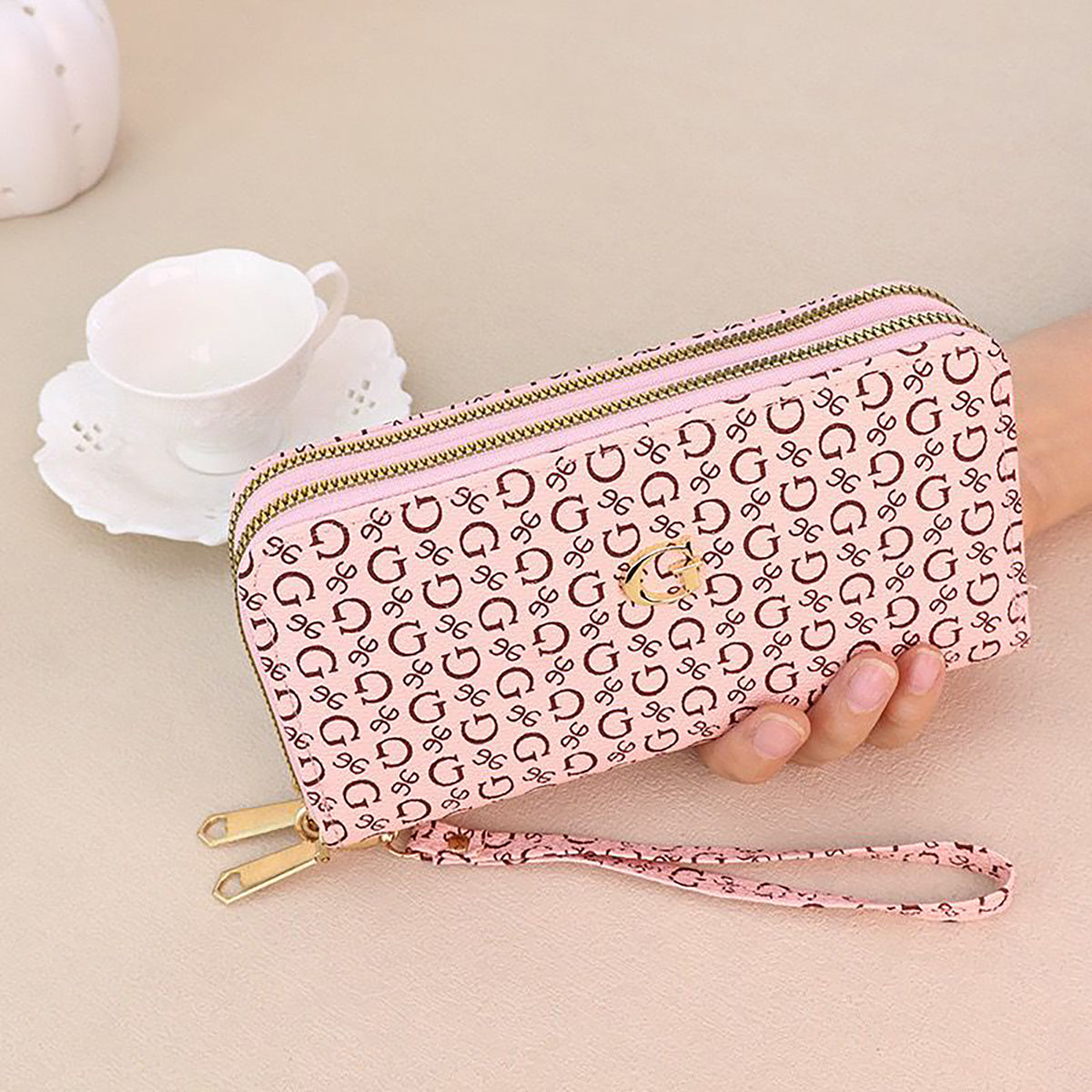 Modern Chic All-Season PU/Artificial Leather/Microfiber Leather, Cloth / Textile, Faux Fur Women's Functional Bags Purses/Wallet | Color: Pink | Image 1