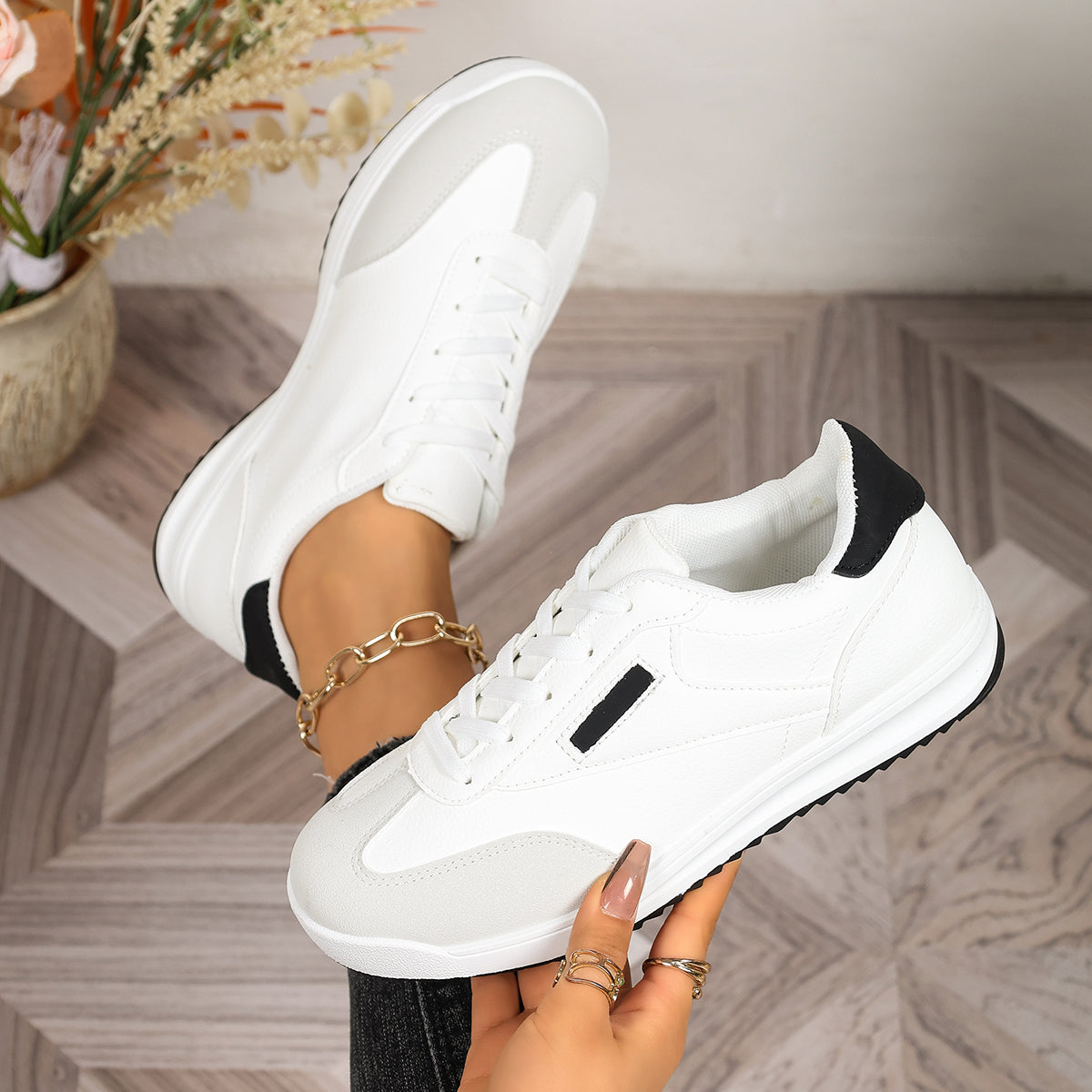 Modern Chic All-Season PU/Artificial Leather/Microfiber Leather Women's Casual Shoes | Color: White | Image 1