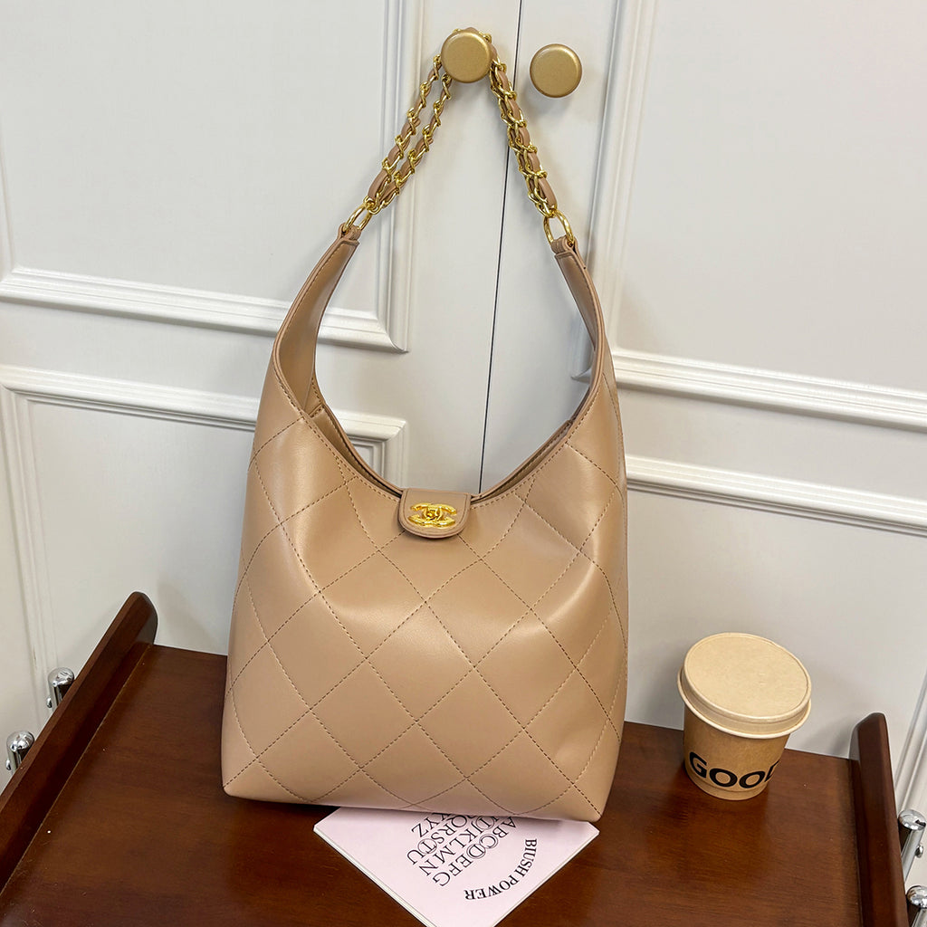 Modern Chic All-Season PU/Artificial Leather/Microfiber Leather Women's Handbags Tote Bags | Color: Khaki | Image 1