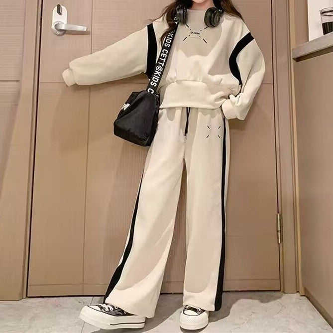Casual Sporty Spring 2-Piece Girls' Pants Suit, Ages 4-14 | Color: Beige | Image 2