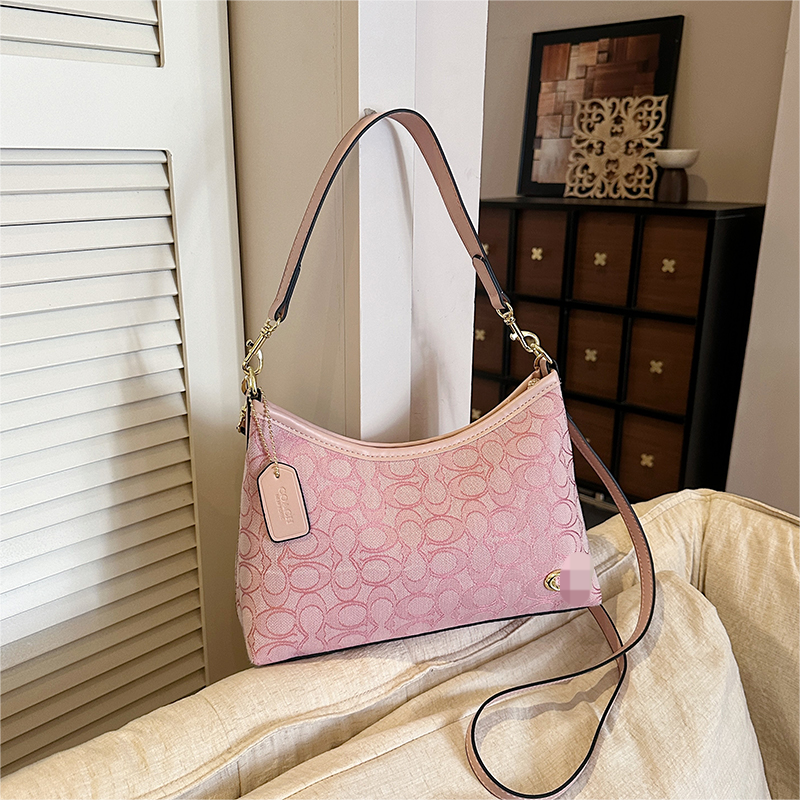 Modern Chic All-Season PU/Artificial Leather/Microfiber Leather Women's Handbags Other Bags | Color: Pink | Image 1