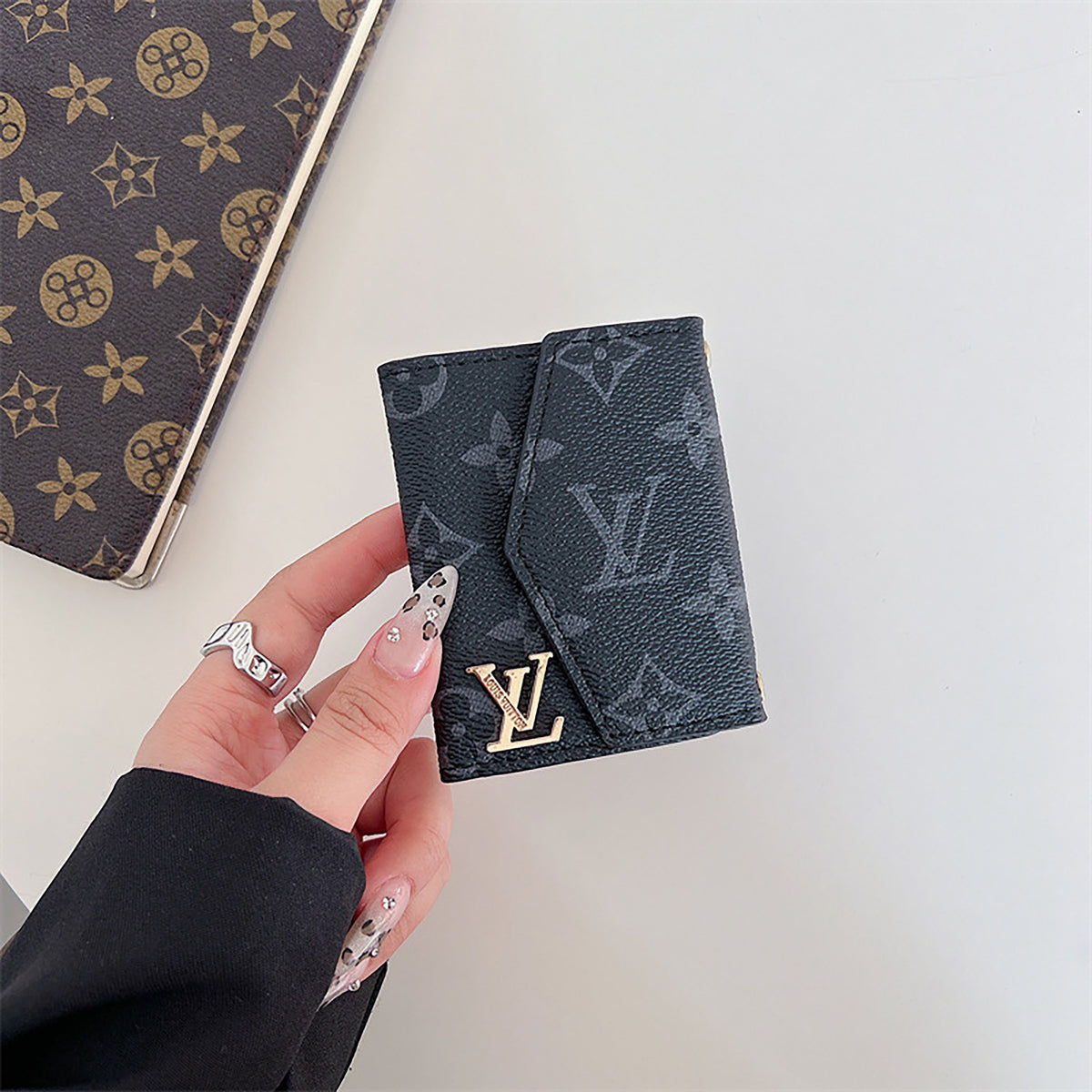 Modern Chic All-Season PU/Artificial Leather/Microfiber Leather, Cloth / Textile, Faux Fur Women's Functional Bags Purses/Wallet | Color: Style 2 | Image 3