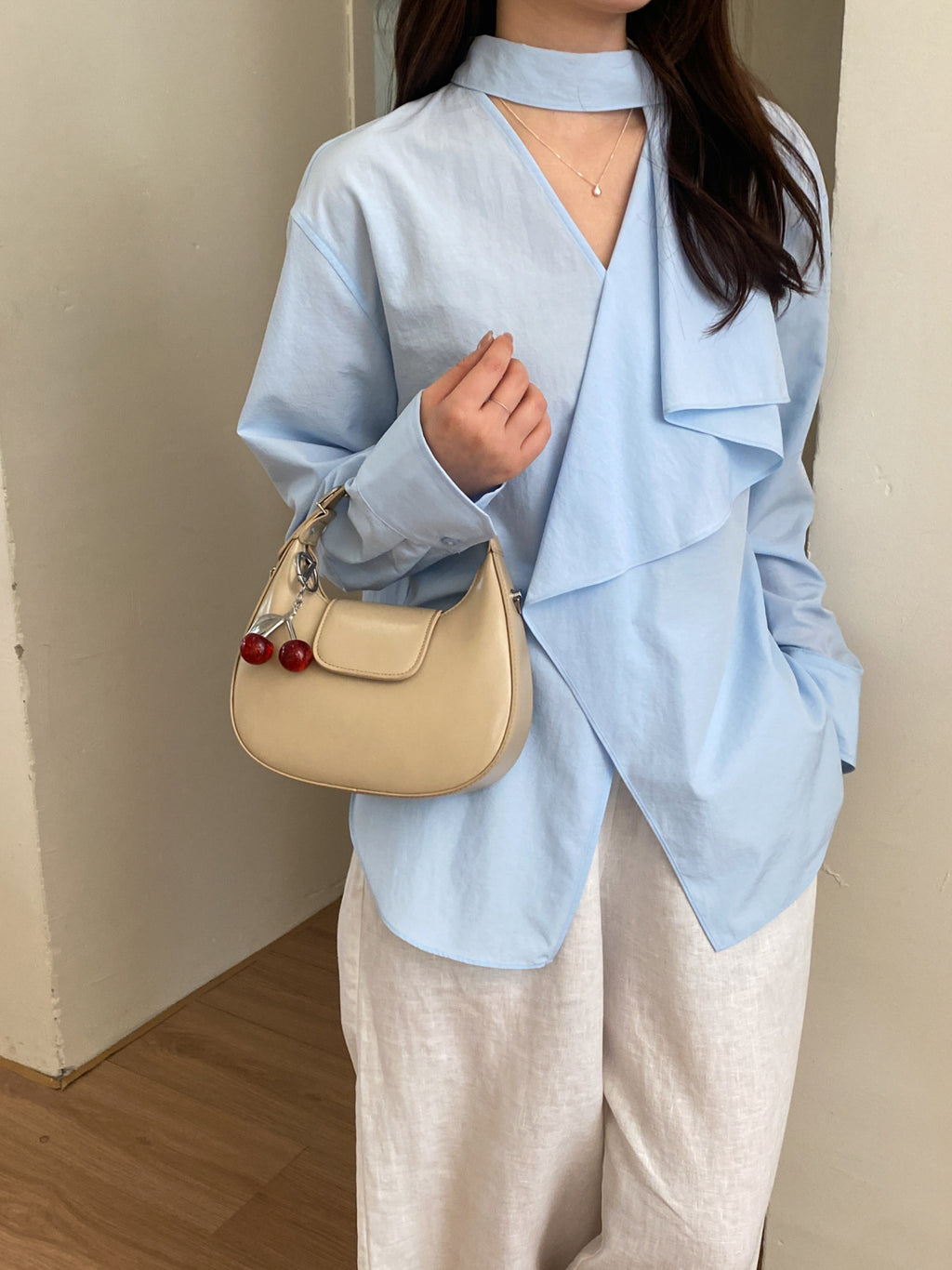 Modern Chic All-Season PU/Artificial Leather/Microfiber Leather Women's Shoulder Bags Other Bags | Color: White | Image 3
