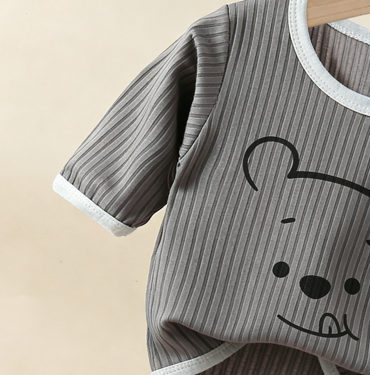 Minimalist Summer 2-Piece Unisex Kids' Pajama Set, Ages 2-9 | Color: Grey | Image 3