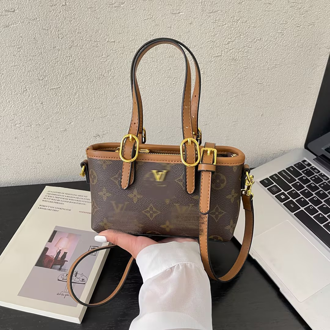 Modern Chic All-Season PU/Artificial Leather/Microfiber Leather Women's Handbags Other Bags | Color: Style 10 | Image 2