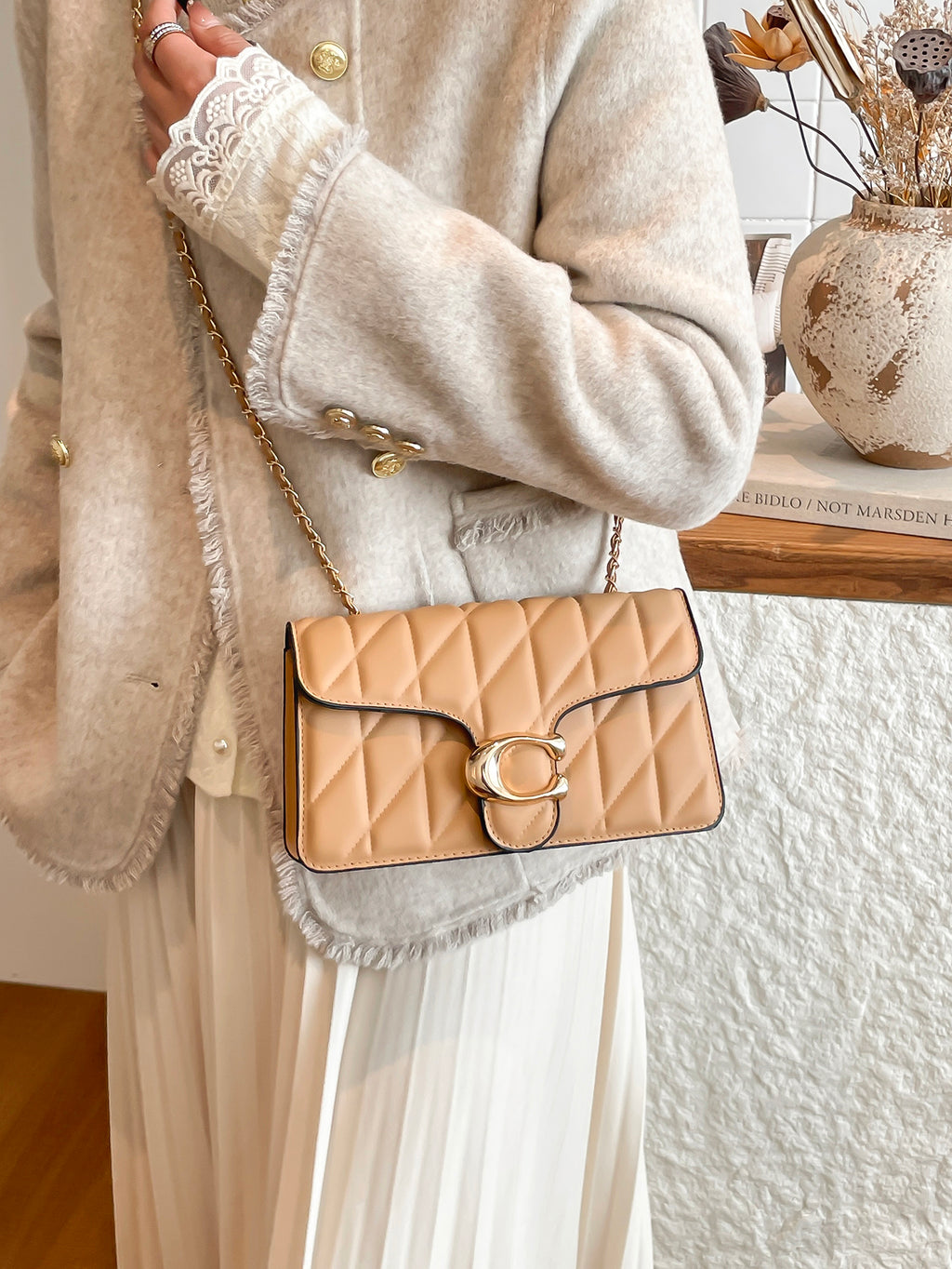 Modern Chic All-Season PU/Artificial Leather/Microfiber Leather Women's Crossbody Bags Other Bags | Color: Khaki | Image 2