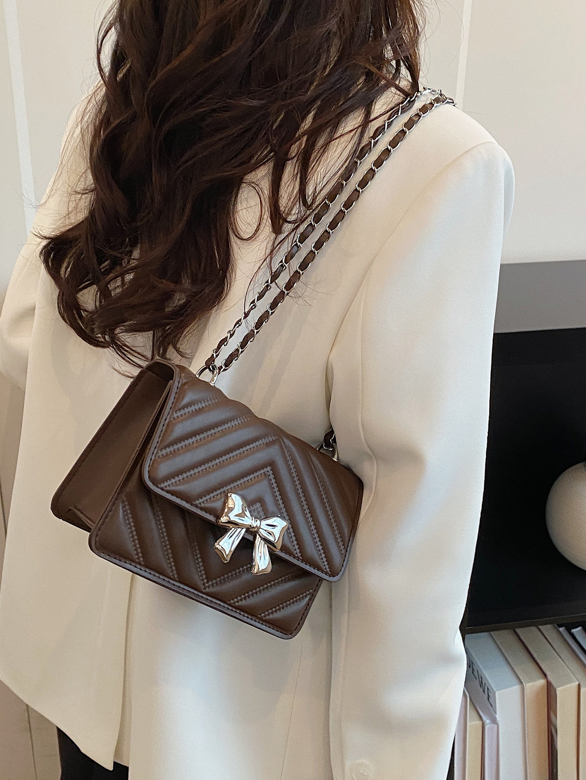 Modern Chic All-Season PU/Artificial Leather/Microfiber Leather Women's Crossbody Bags Other Bags | Color: Coffee | Image 2