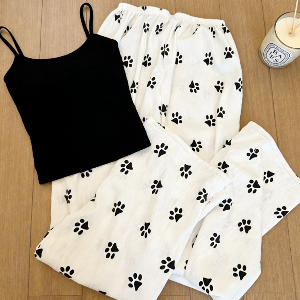 Sweet & Cute Summer 2 Pcs Women 's Sleeveless Sleep Set | Color: Style 1 | Image 3