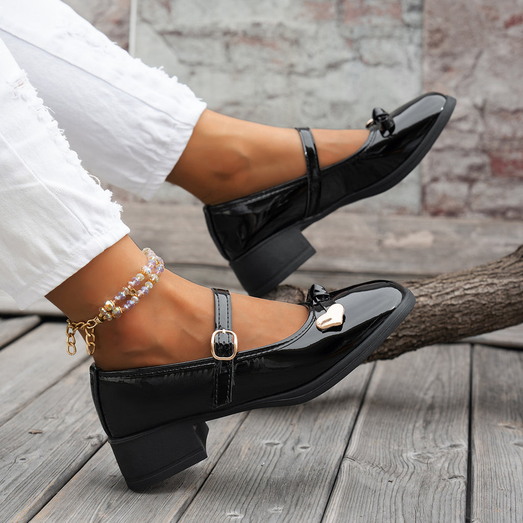 Modern Chic All-Season PU/Artificial Leather/Microfiber Leather Women's Flat Shoes | Color: Black | Image 2