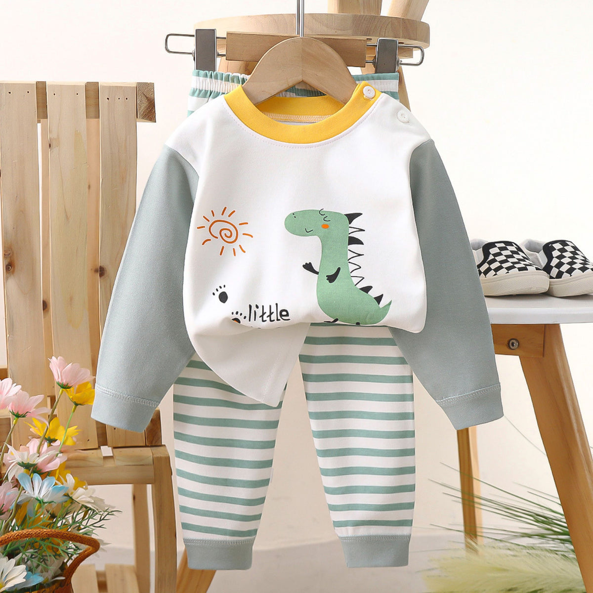 Minimalist Autumn 2-Piece Unisex Baby Pajama Set, Ages 6-24 Months | Color: White | Image 3