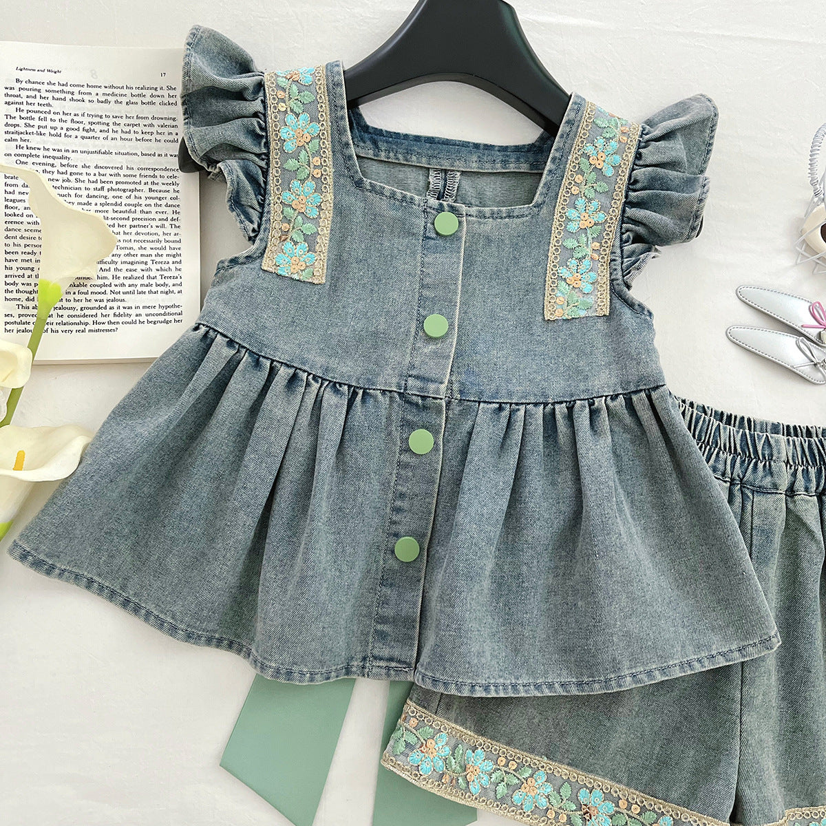 Casual Sporty Summer 2-Piece Girls' Pants Suit, Ages 2-7 | Color: As the Picture | Image 3