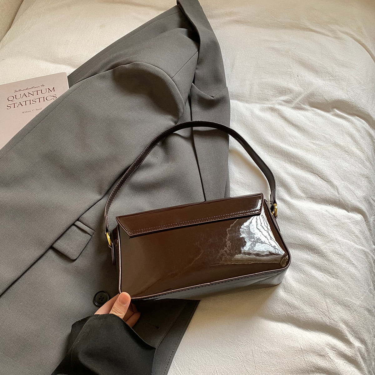 Modern Chic All-Season PU/Artificial Leather/Microfiber Leather Women's Handbags Other Bags | Color: Coffee | Image 3