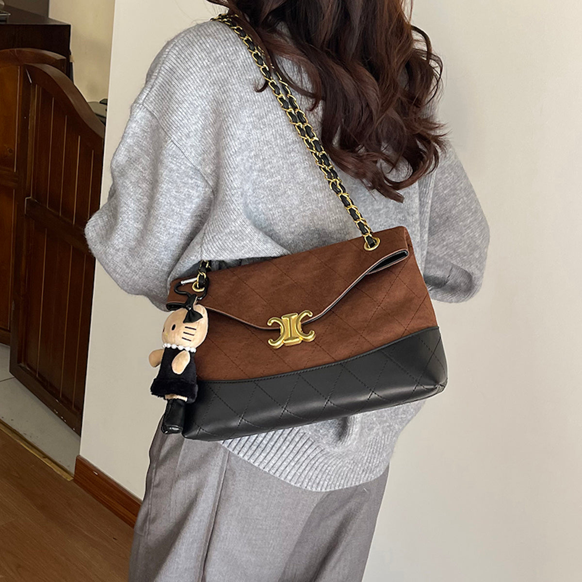 Modern Chic All-Season Velvet/Corduroy Women's Handbags Other Bags | Color: Coffee | Image 2