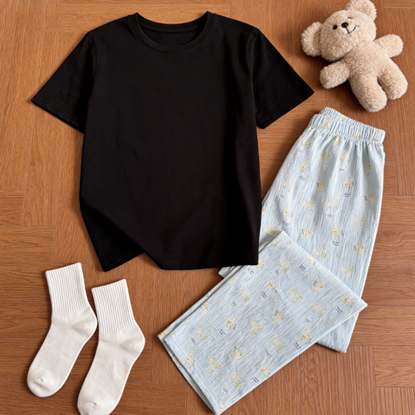 Sweet & Cute Summer 2 Pcs Women 's Short  Sleeve Sleep Set | Color: Style 2 | Image 1