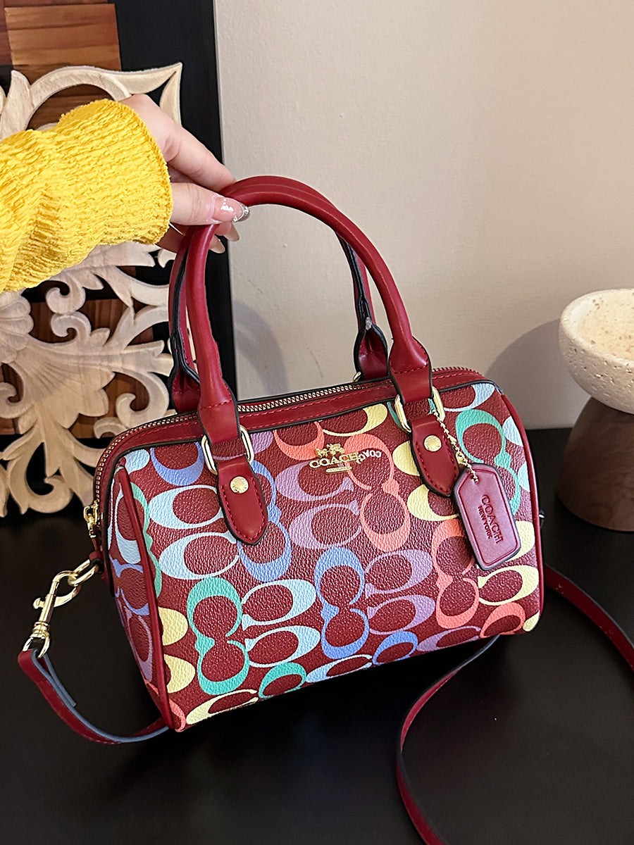 Modern Chic All-Season PU/Artificial Leather/Microfiber Leather Women's Handbags Other Bags | Color: Red | Image 3