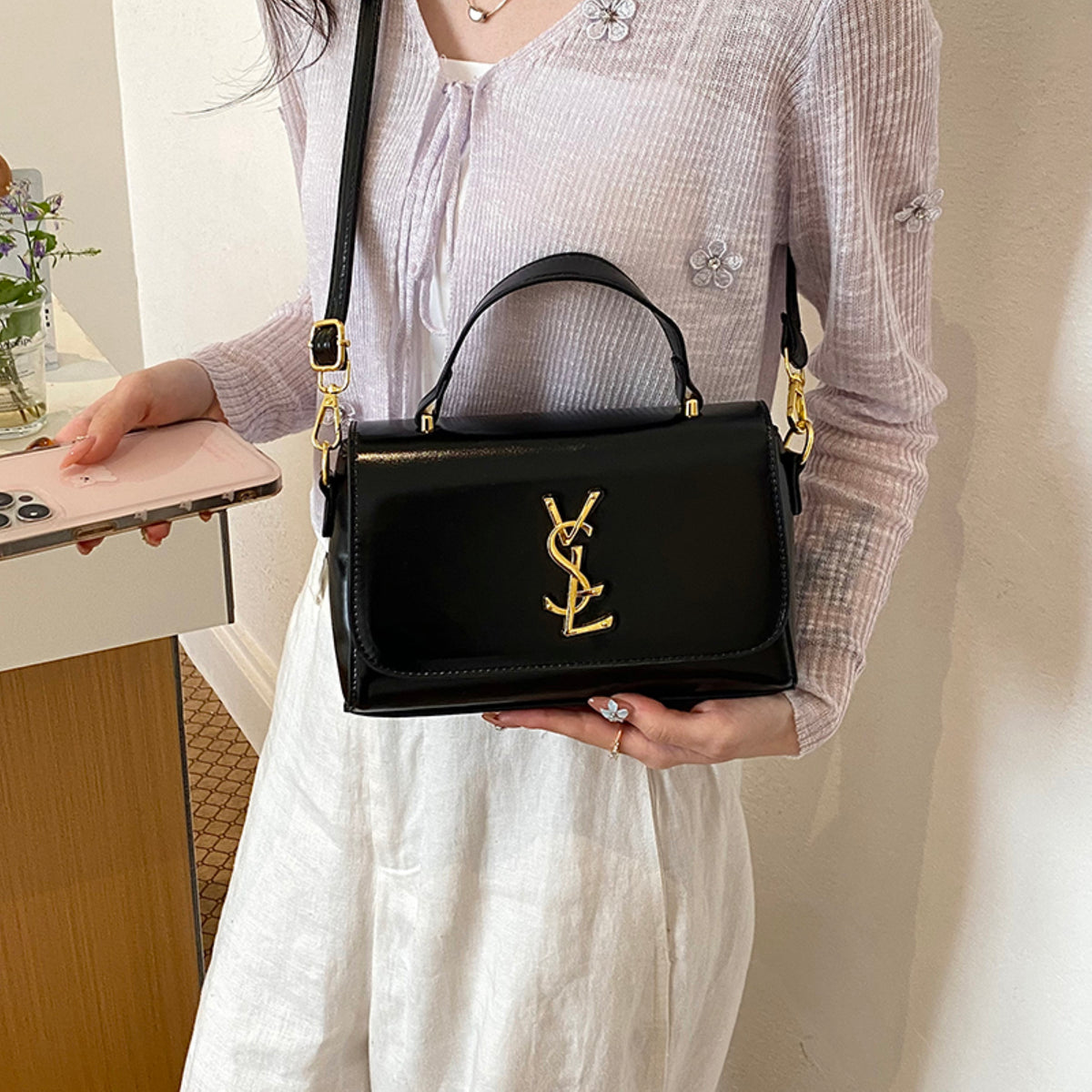 Modern Chic All-Season PU/Artificial Leather/Microfiber Leather Women's Handbags Other Bags | Color: Black | Image 2