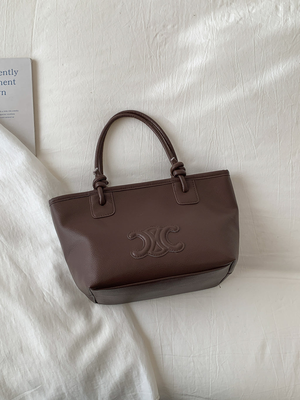 Modern Chic All-Season PU/Artificial Leather/Microfiber Leather Women's Handbags Tote Bags | Color: Coffee | Image 1