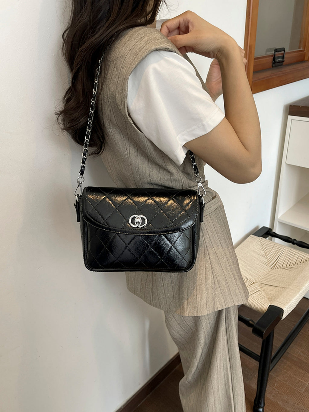 Modern Chic All-Season PU/Artificial Leather/Microfiber Leather Women's Crossbody Bags Other Bags | Color: Black | Image 3