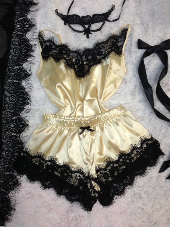 Minimalist Summer 2 Pcs Women 's Sleeveless Night Set | Color: Yellow | Image 1