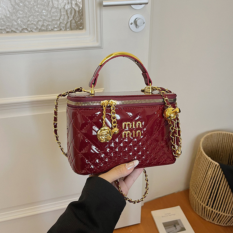 Modern Chic All-Season PU/Artificial Leather/Microfiber Leather Women's Crossbody Bags Box Bags | Color: Rose | Image 1