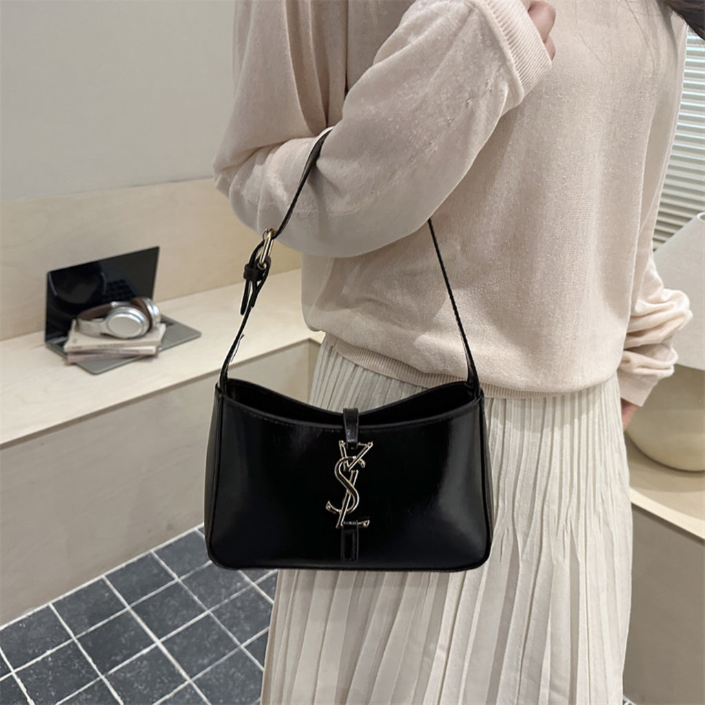 Modern Chic All-Season PU/Artificial Leather/Microfiber Leather Women's Crossbody Bags Other Bags | Color: Black | Image 1