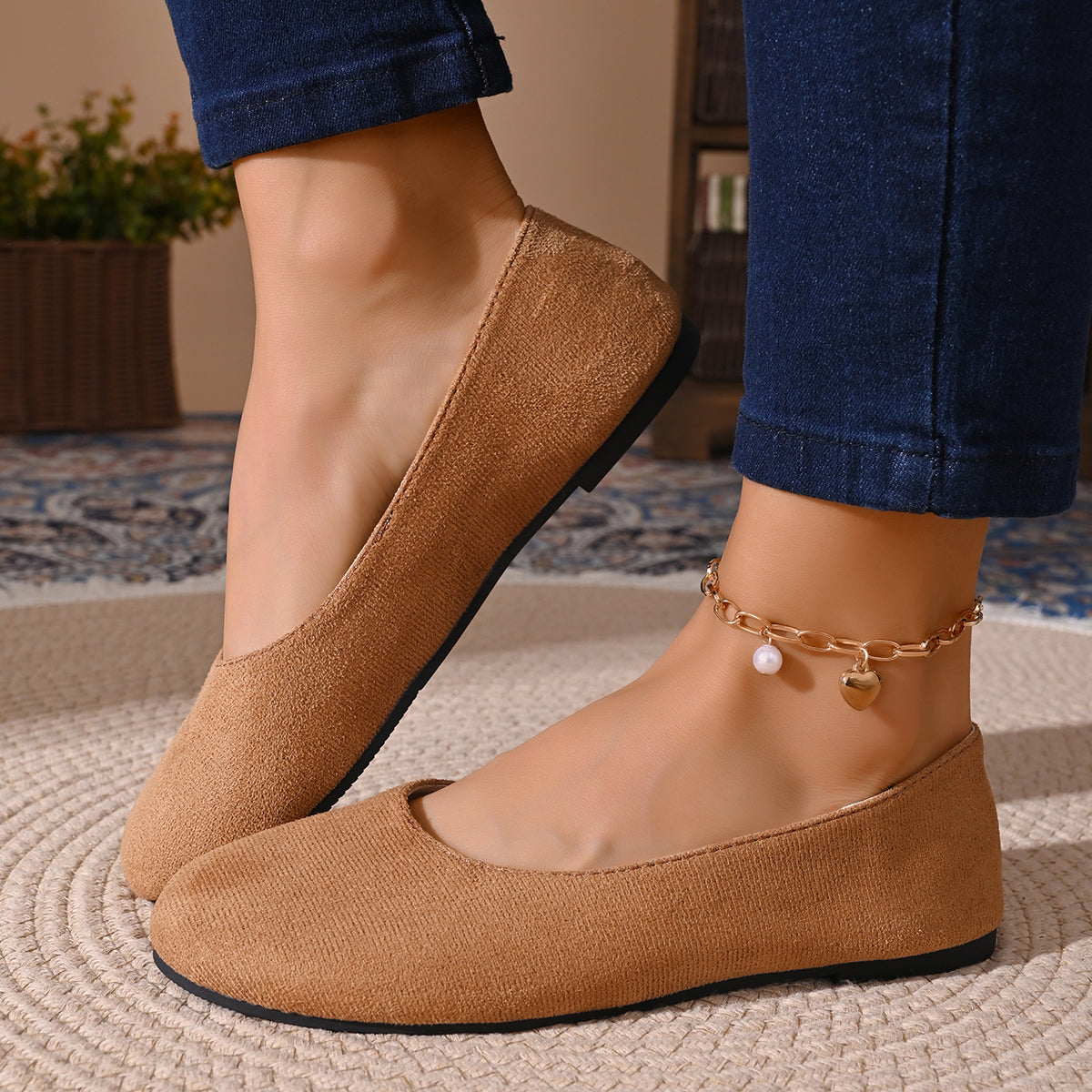 Modern Chic All-Season Cloth / Textile Women's Flat Shoes | Color: Brown | Image 1