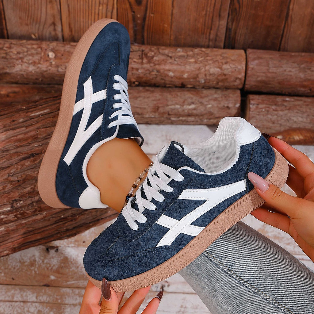 Modern Chic All-Season PU/Artificial Leather/Microfiber Leather Women's Skate Shoes | Color: Blue | Image 2