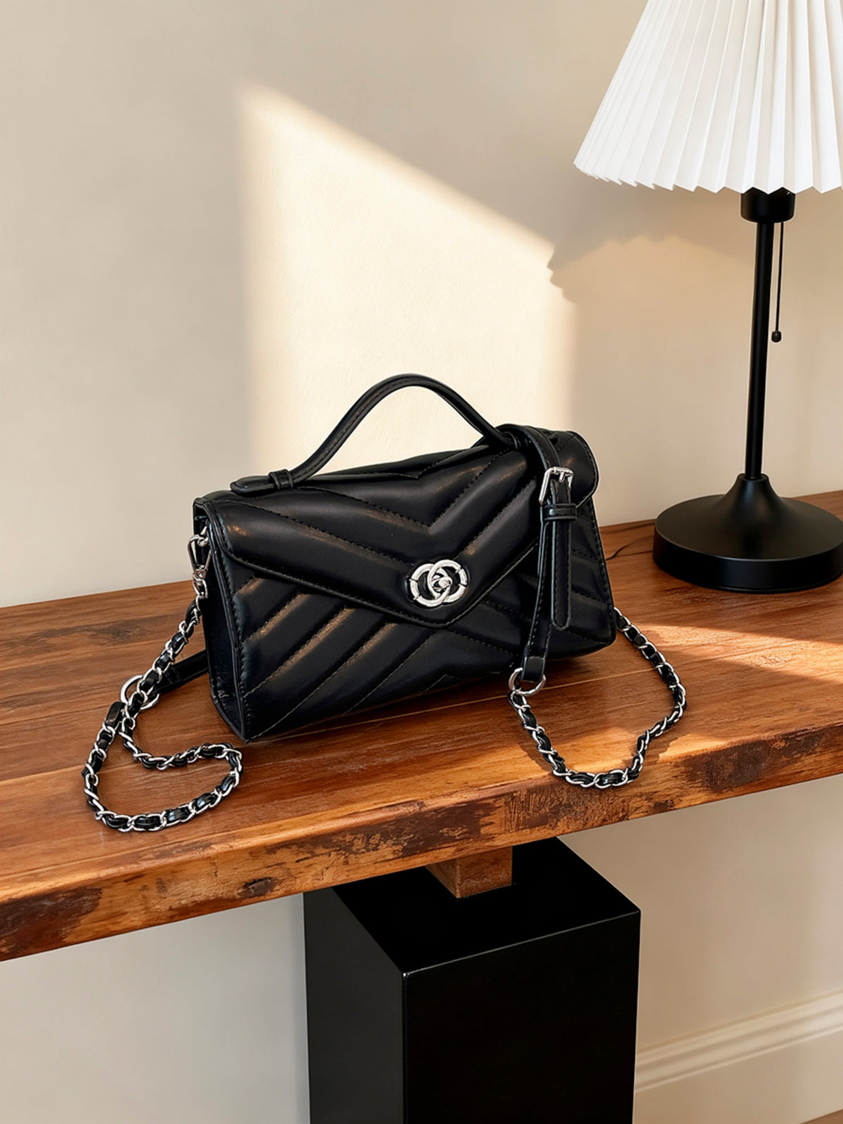 Modern Chic All-Season PU/Artificial Leather/Microfiber Leather Women's Crossbody Bags Other Bags | Color: Black | Image 1