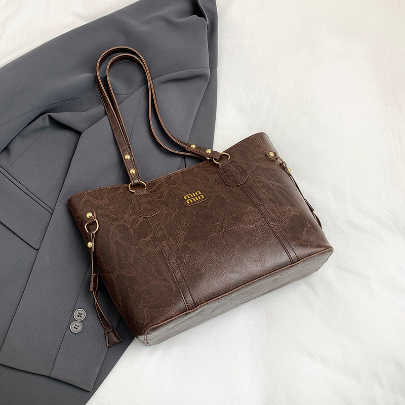 Modern Chic All-Season PU/Artificial Leather/Microfiber Leather Women's Handbags Other Bags | Color: Coffee | Image 2