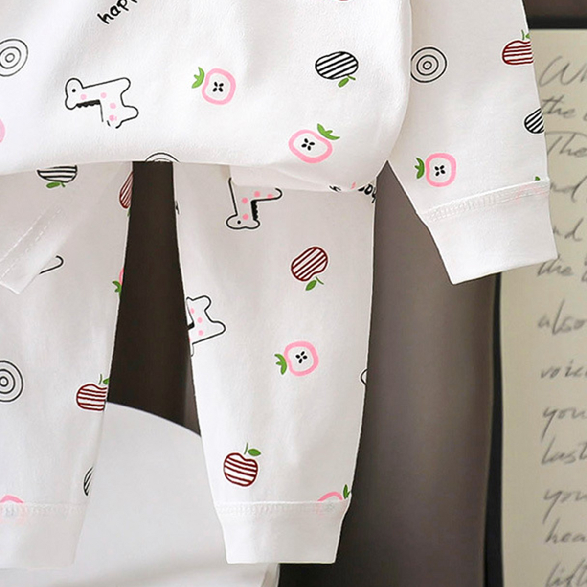 Minimalist Spring 2-Piece Unisex Kids' Pajama Set, Ages 2-7 | Color: Style 2 | Image 2