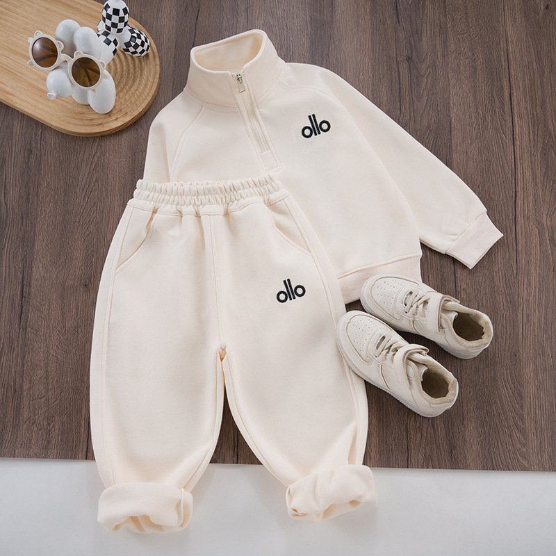 Modern Chic All-Season Casual Sporty Autumn 2-Piece Boys' Pants Suit, Ages 4-14 | Color: White | Image 3