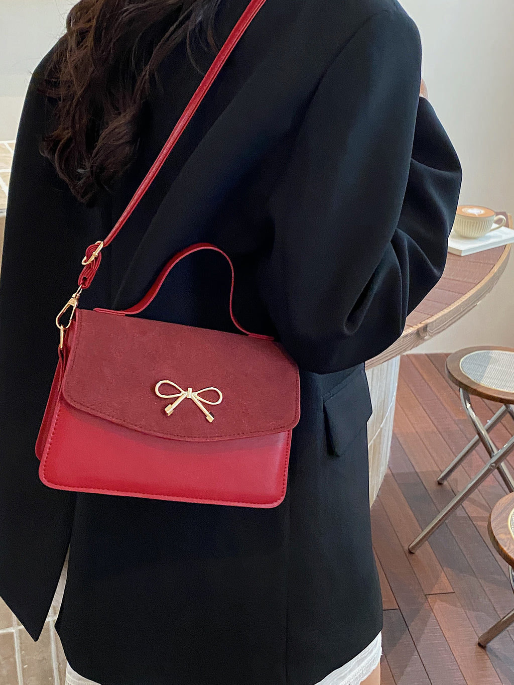 Modern Chic All-Season PU/Artificial Leather/Microfiber Leather Women's Crossbody Bags Other Bags | Color: Red | Image 2