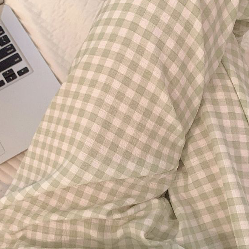 Minimalist All-Season Women 's Sleep Bottom | Color: Green | Image 2