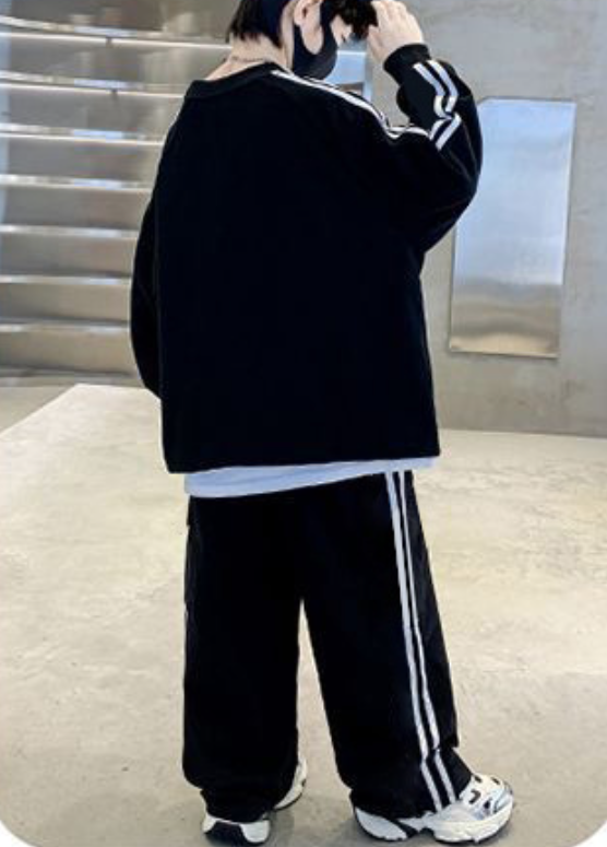 Modern Chic All-Season Casual Sporty Autumn 2-Piece Boys' Pants Suit, Ages 4-14 | Color: Black | Image 3