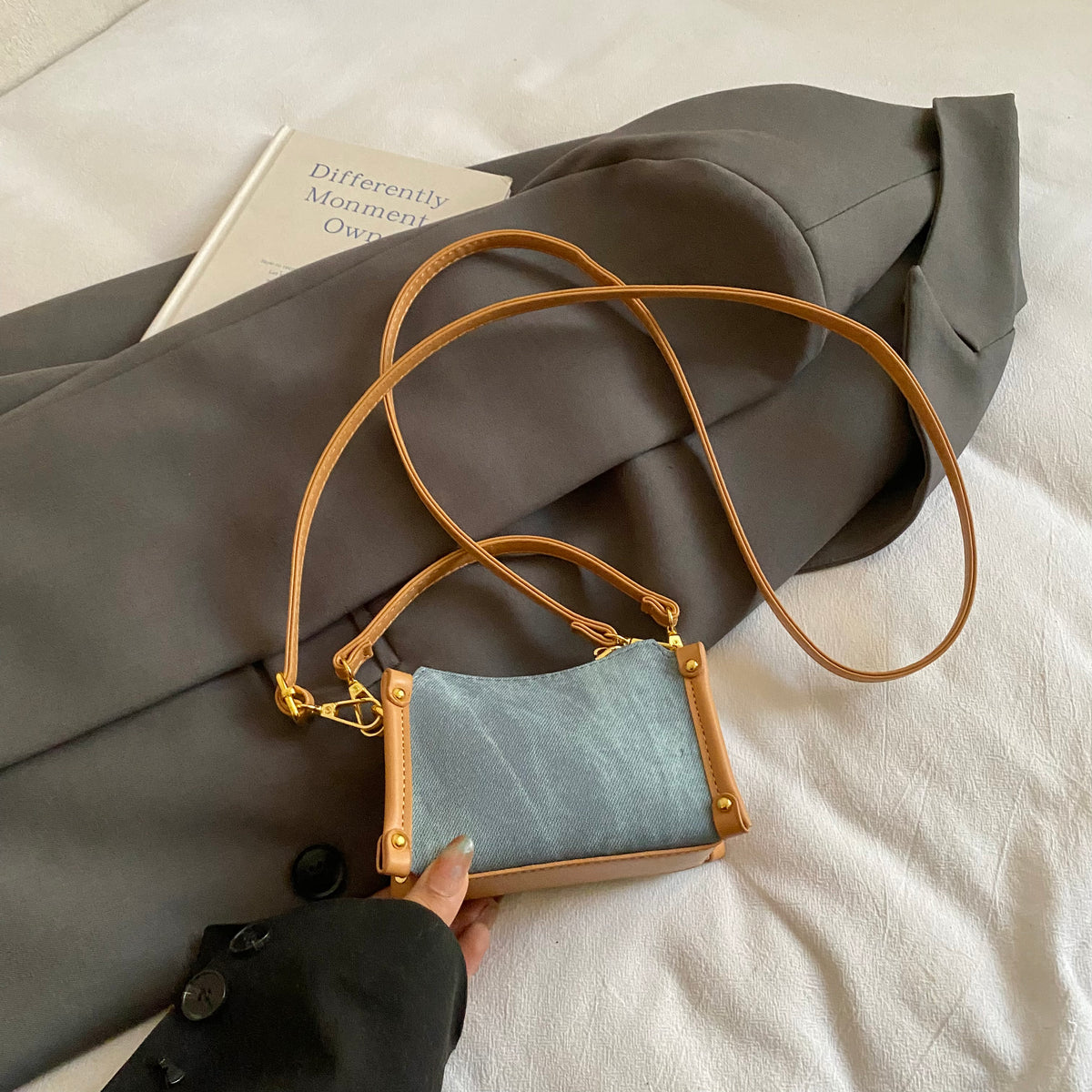 Modern Chic All-Season PU/Artificial Leather/Microfiber Leather Women's Handbags Other Bags | Color: Style 4 | Image 3