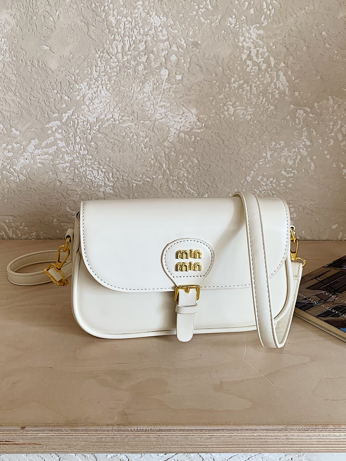Modern Chic All-Season PU/Artificial Leather/Microfiber Leather Women's Crossbody Bags Other Bags | Color: White | Image 3