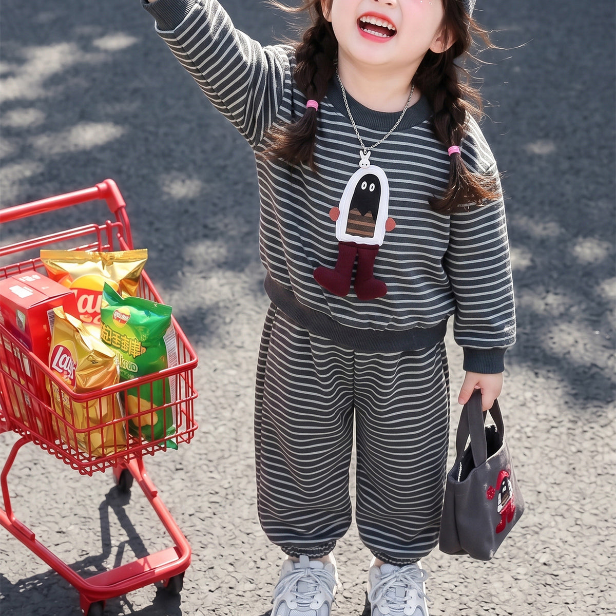 Casual Sporty Autumn 2-Piece Girls' Pants Suit, Ages 2-9 | Color: Black | Image 3