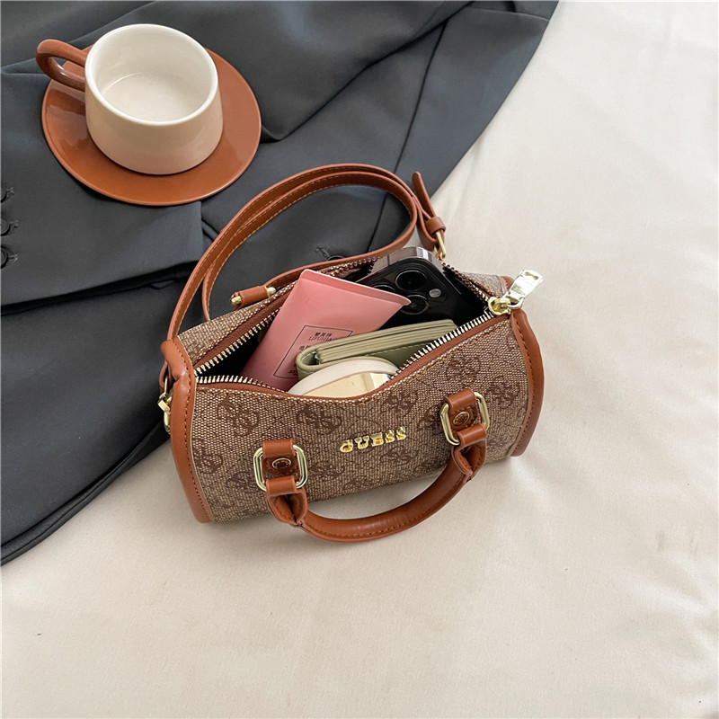 Modern Chic All-Season PU/Artificial Leather/Microfiber Leather, Cloth / Textile Women's Handbags Other Bags | Color: Pink | Image 2